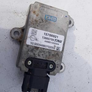 Датчик скорости Cadillac Escalade 2001-2003 15766921