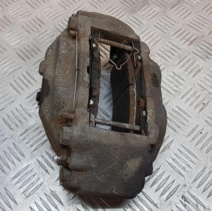 Суппорт тормозной передний левый Toyota Land Cruiser 200 2015-  4775060320