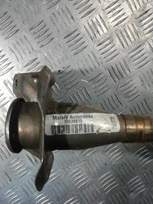 Горловина топливного бака Hummer H3 2005-2010 15877575